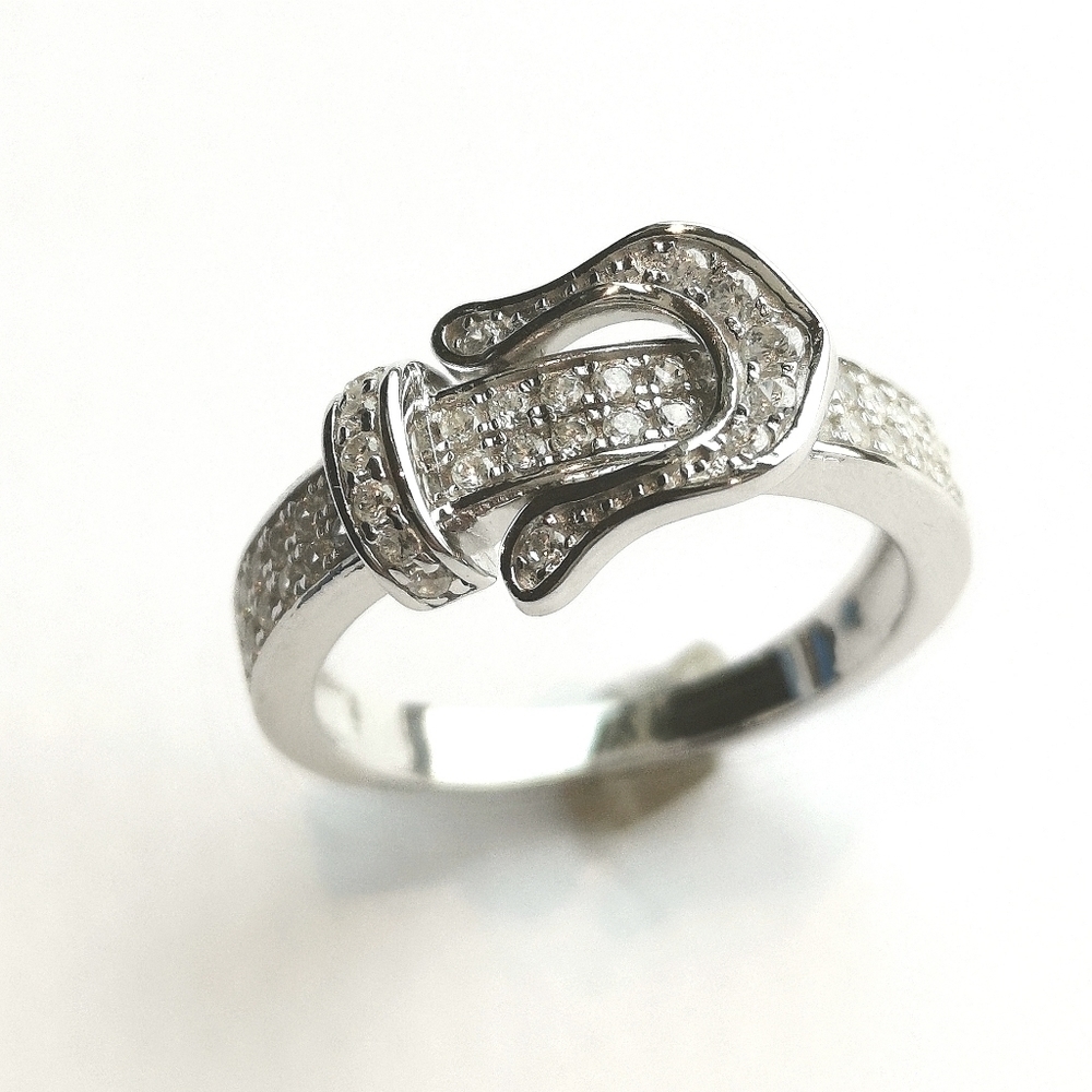 NEW, sterling silver cz buckle ring size 6